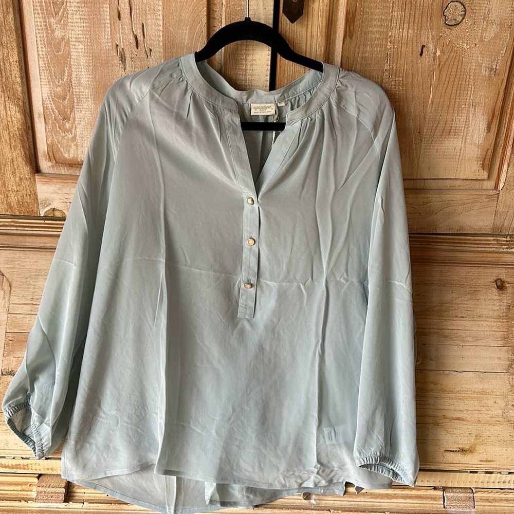 Spartina 449 silk ice blue blouse